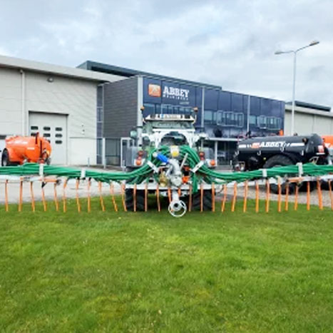Abbey Machinery Band Spreader on black tanker