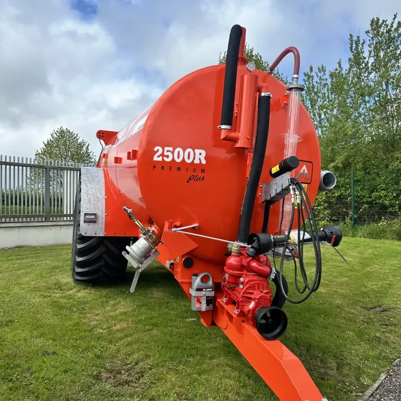 abbey-machinery-premium-plus-recess-tanker-2500rpp-front-scaled-rg6si1wjatt8jmiddjpz1j5ki5oxavhrytkltkgev4